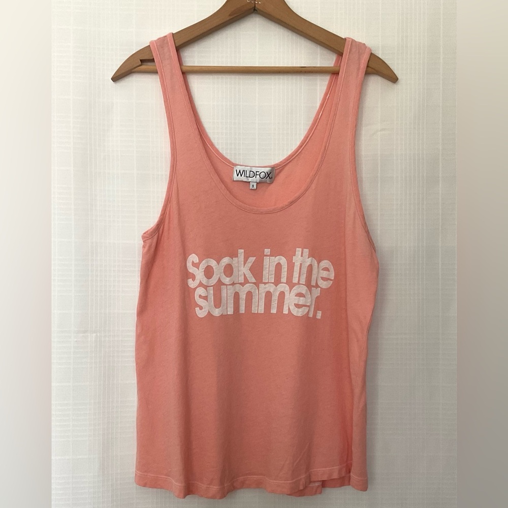 🌱Wildfox Peach “soak in the summer” tank top